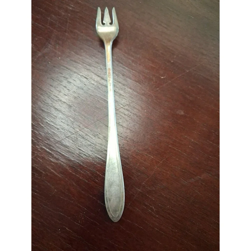 Peerless Silver Plate Cocktail Gork